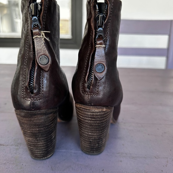 Rag and Bone Classic Newbery Brown Ankle Booties Size 37 - Picture 6 of 7